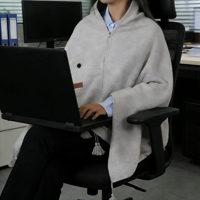 Graphene heating shawl-1.png